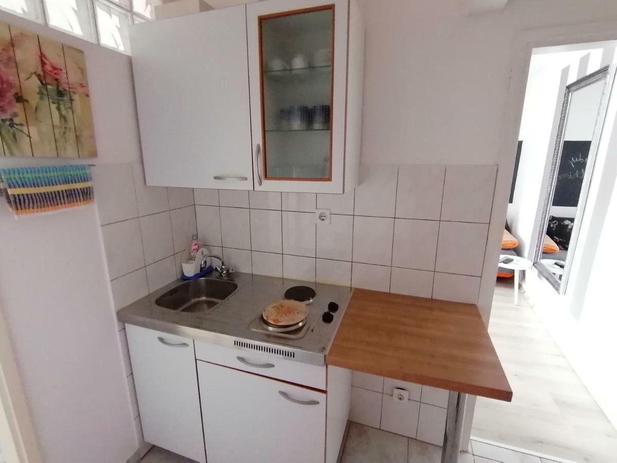 Apartments Bernarda, Йезера Екстериор снимка